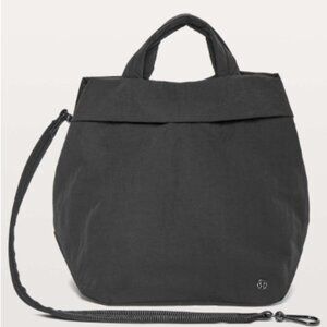 lululemon On My Level Bag *19L